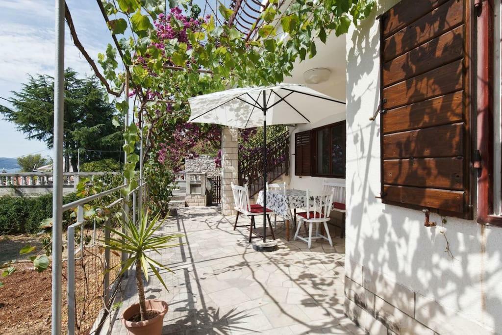 Villa Reminiscence Seget Vranjica Kültér fotó